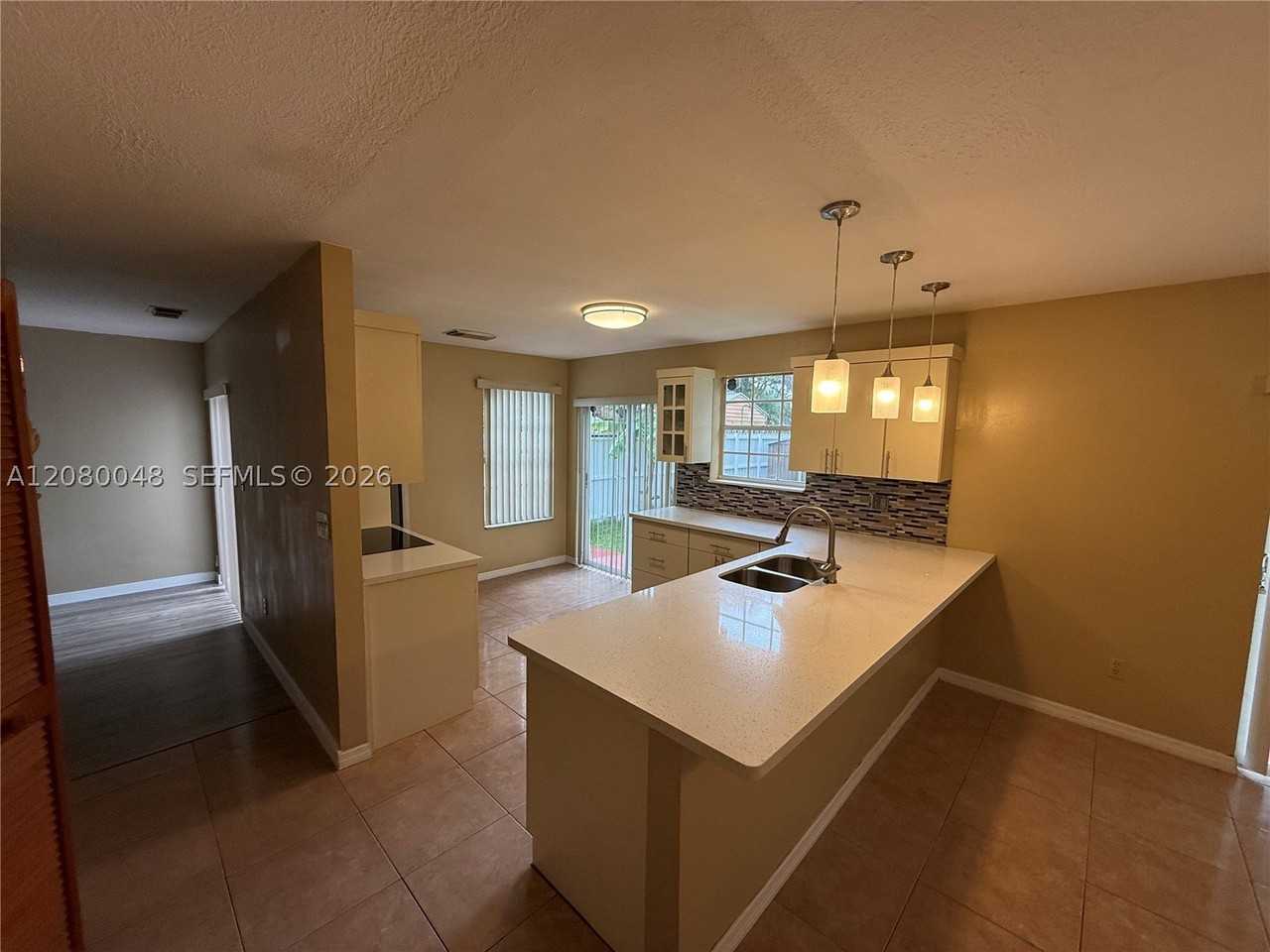 15345 Sw 63rd Ter - Photo 6 of 30