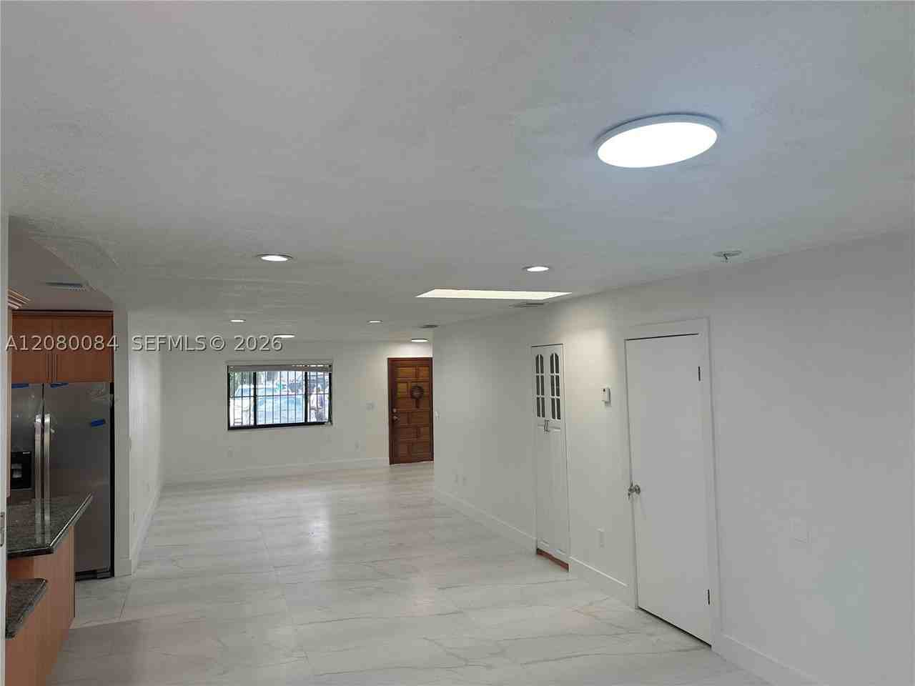 326 E 34th St - Photo 5 of 20