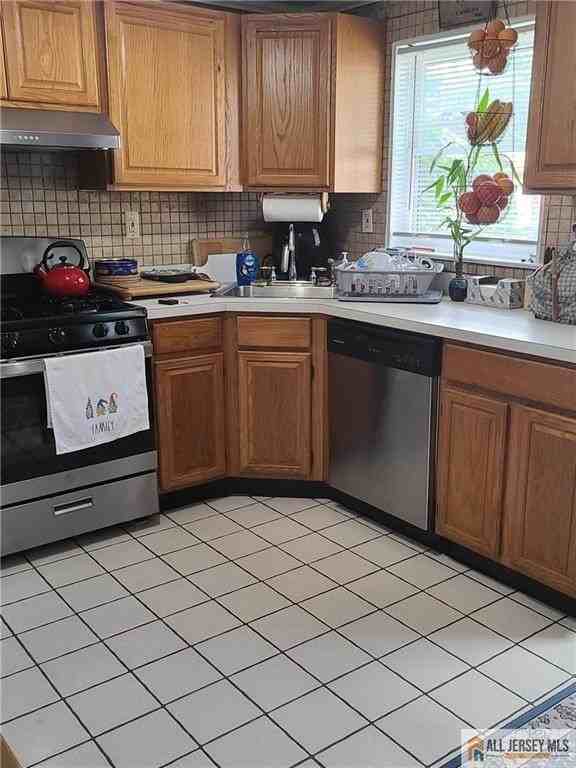 213 Rose St #2106 - Photo 7 of 23