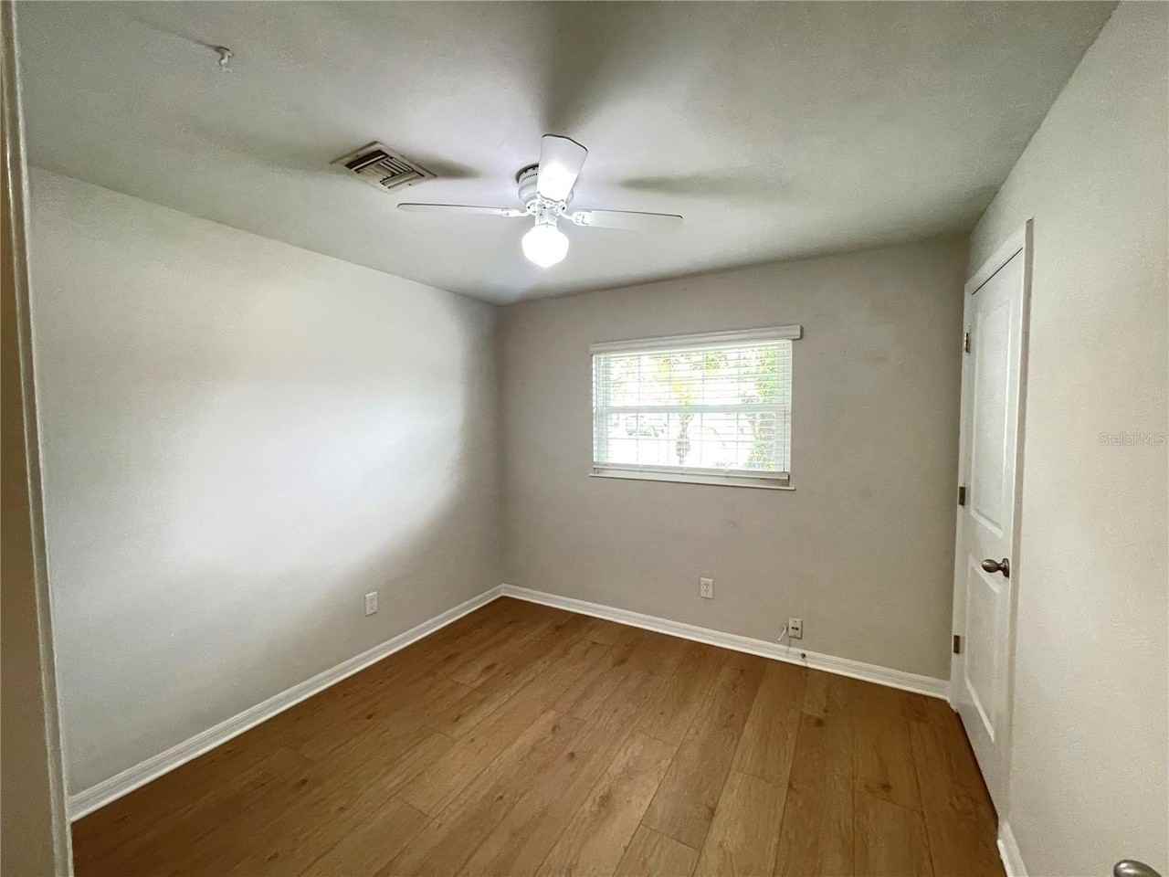 44 S Cortez Ave - Photo 7 of 17