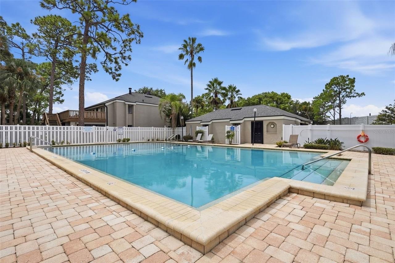 171 Springwood Cir #C - Photo 2 of 28