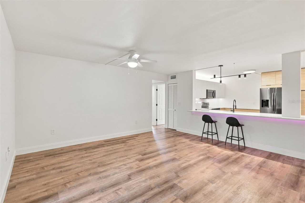630 Cranes Way #306 - Photo 3 of 30
