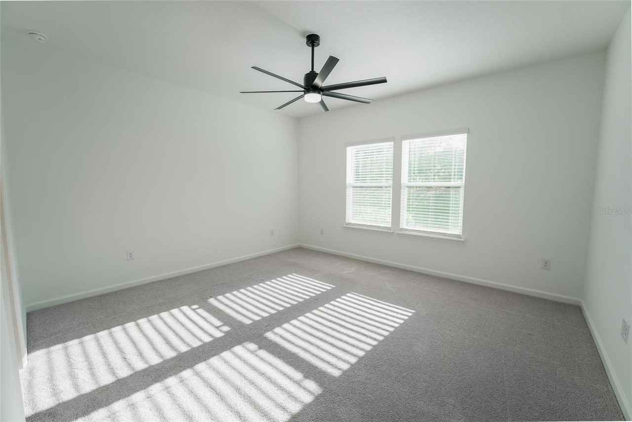 4507 Nw 14th Loop - Photo 7 of 22