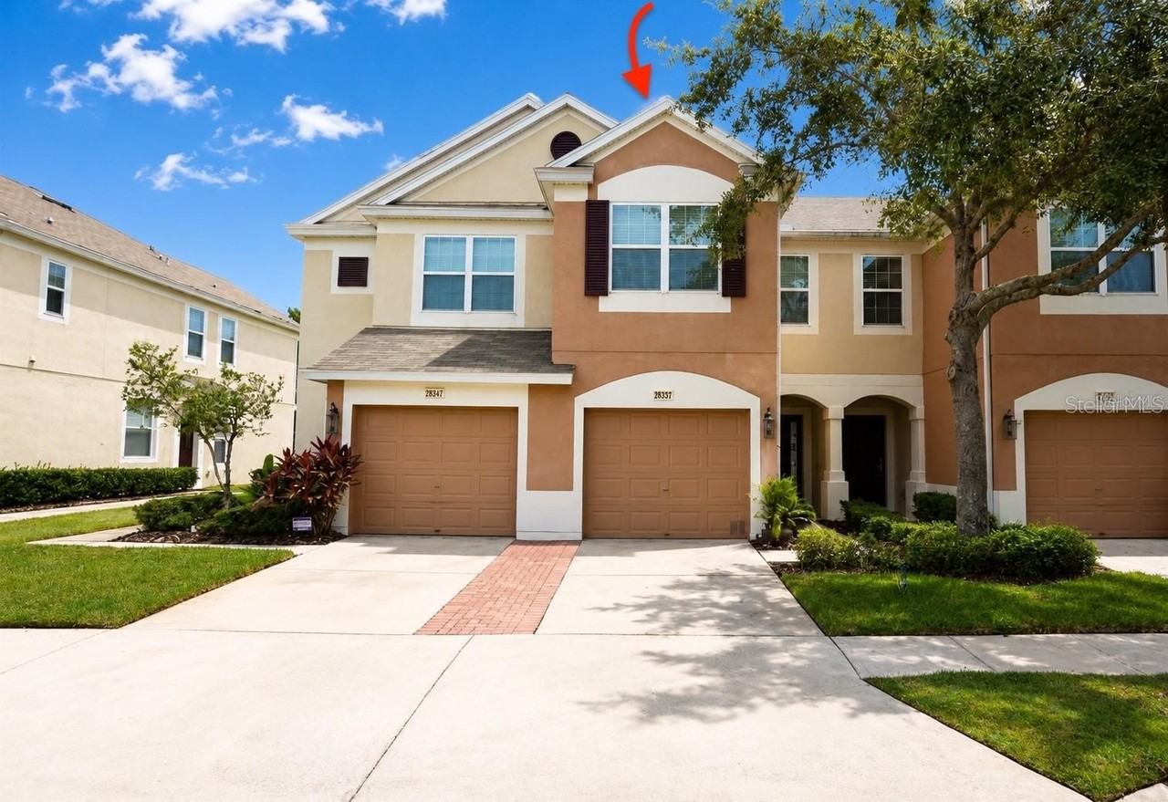26543 Castleview Way - Photo 2 of 30