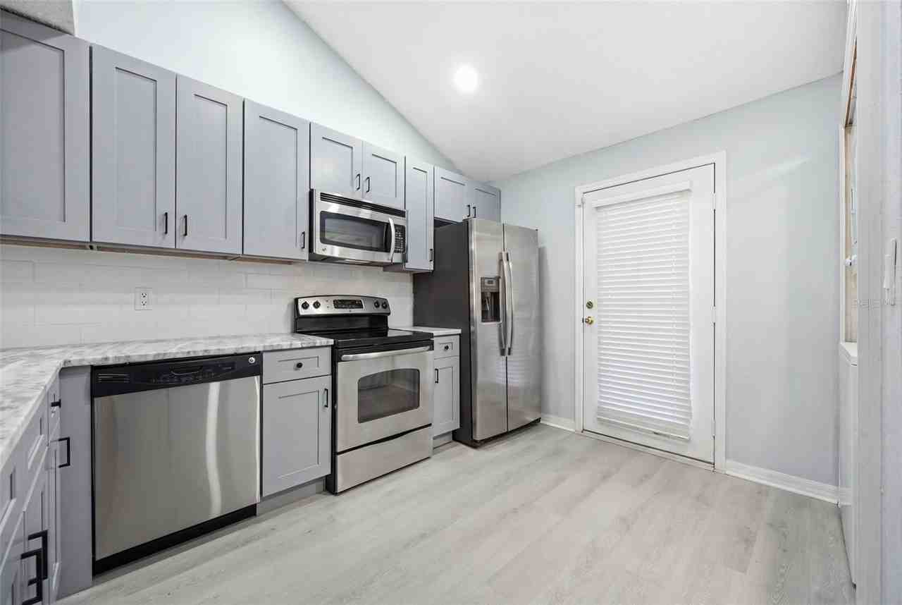 3401 Cypress Head Ct - Photo 3 of 50