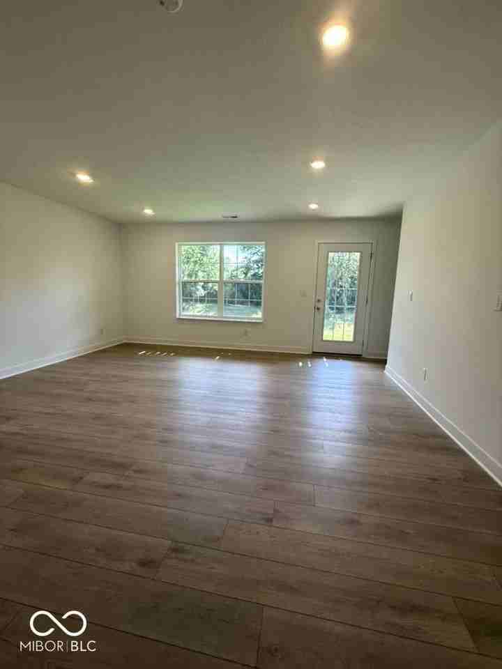 1853 Werner Ln - Photo 4 of 27