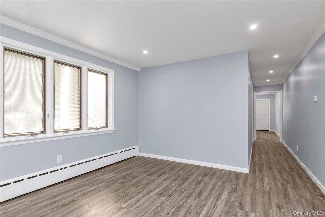 6 Franklin Ave - Photo 5 of 21