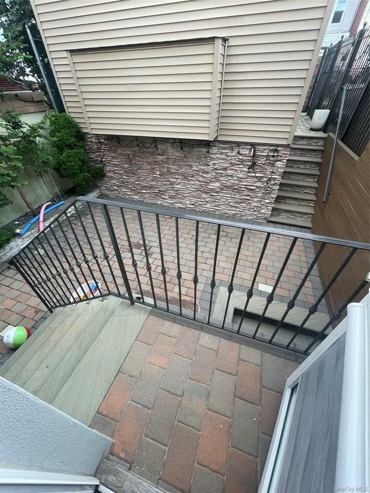 6160 56th St #1 - Photo 3 of 15