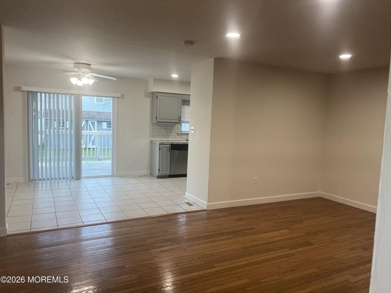 32 Carver St - Photo 5 of 22