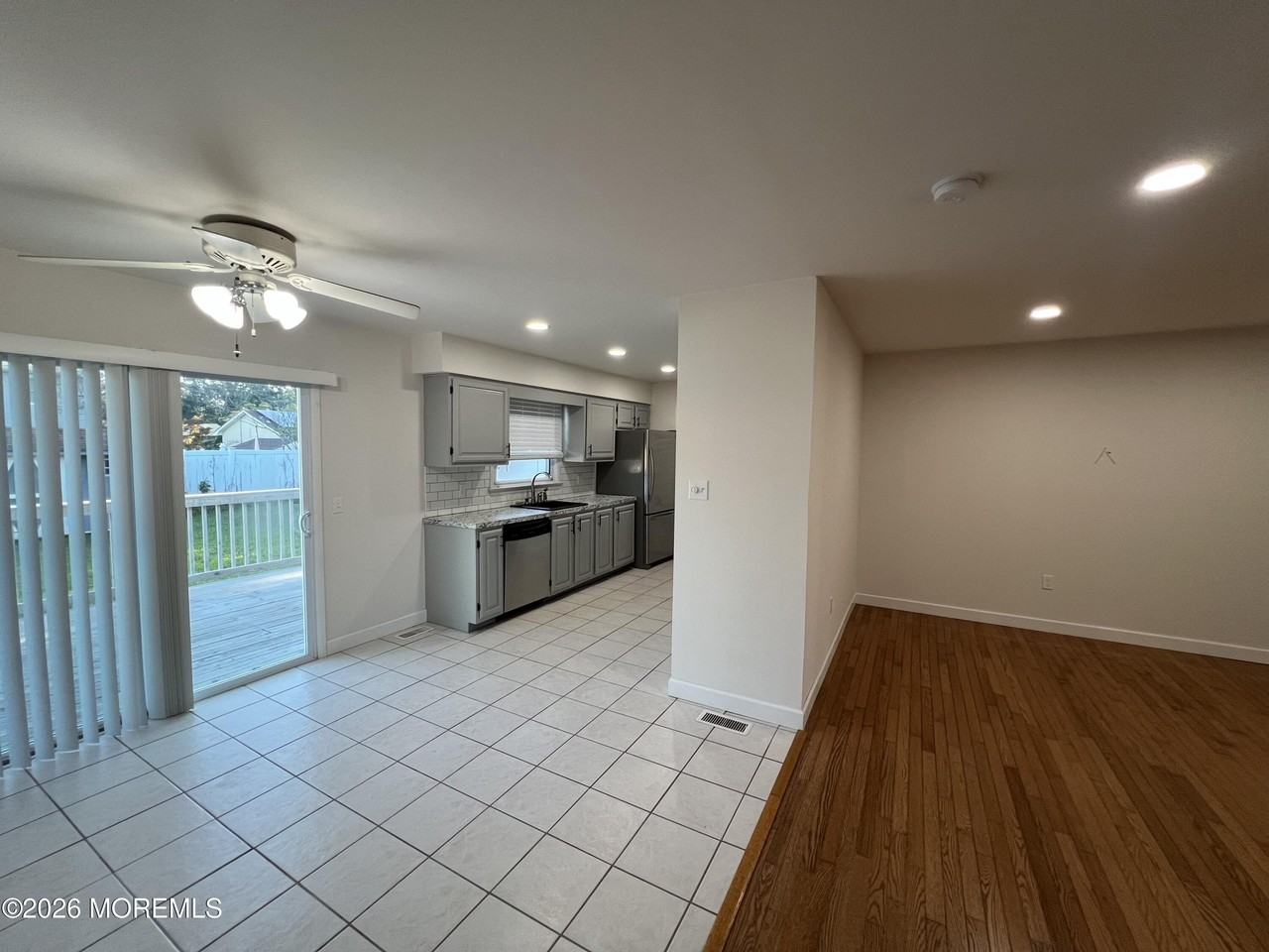 32 Carver St - Photo 7 of 22