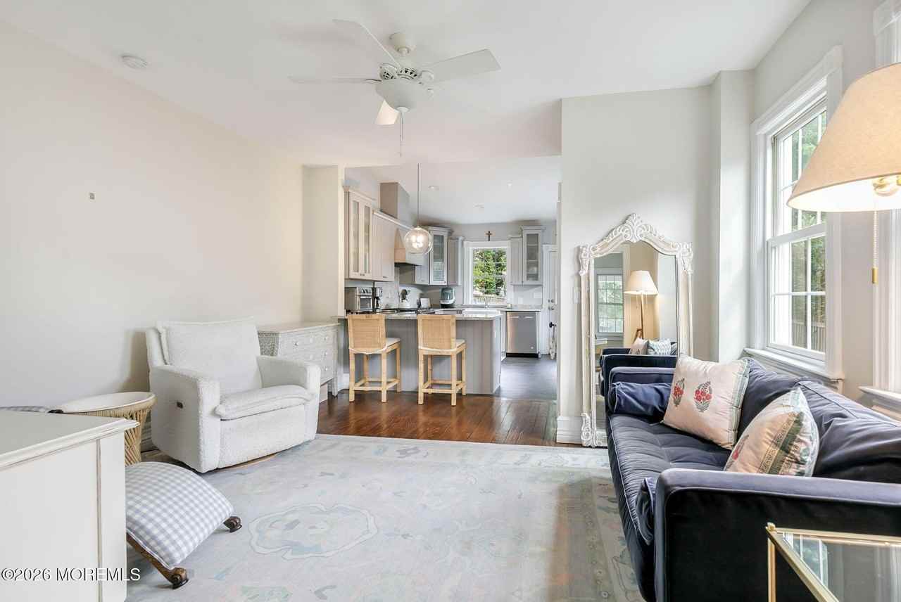 34 Ridge Rd #R - Photo 7 of 29