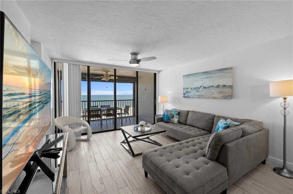 6400 Estero Blvd #903 - Photo 5 of 42