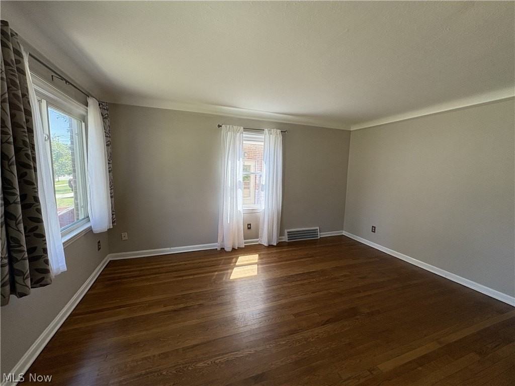 602 Huntmere Dr - Photo 3 of 24