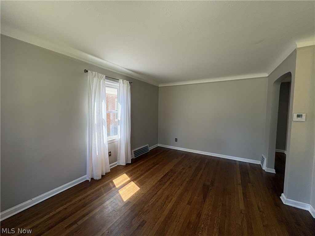 602 Huntmere Dr - Photo 4 of 24