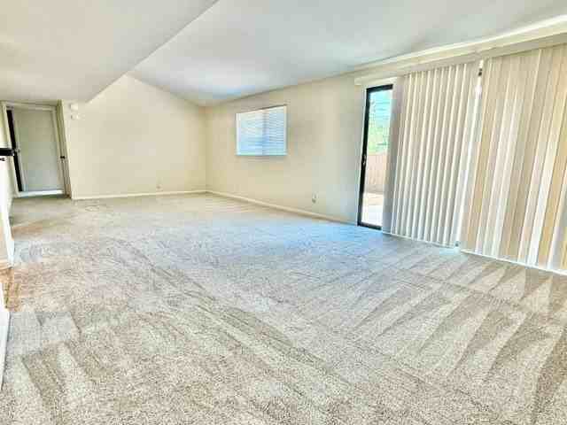 801 Kingswood Ave - Photo 6 of 16