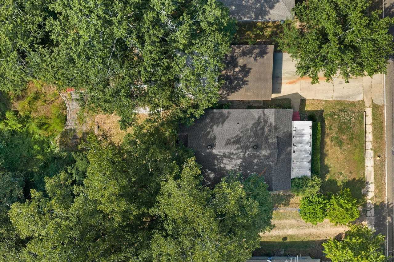 623 Lewisville Rd - Photo 3 of 26