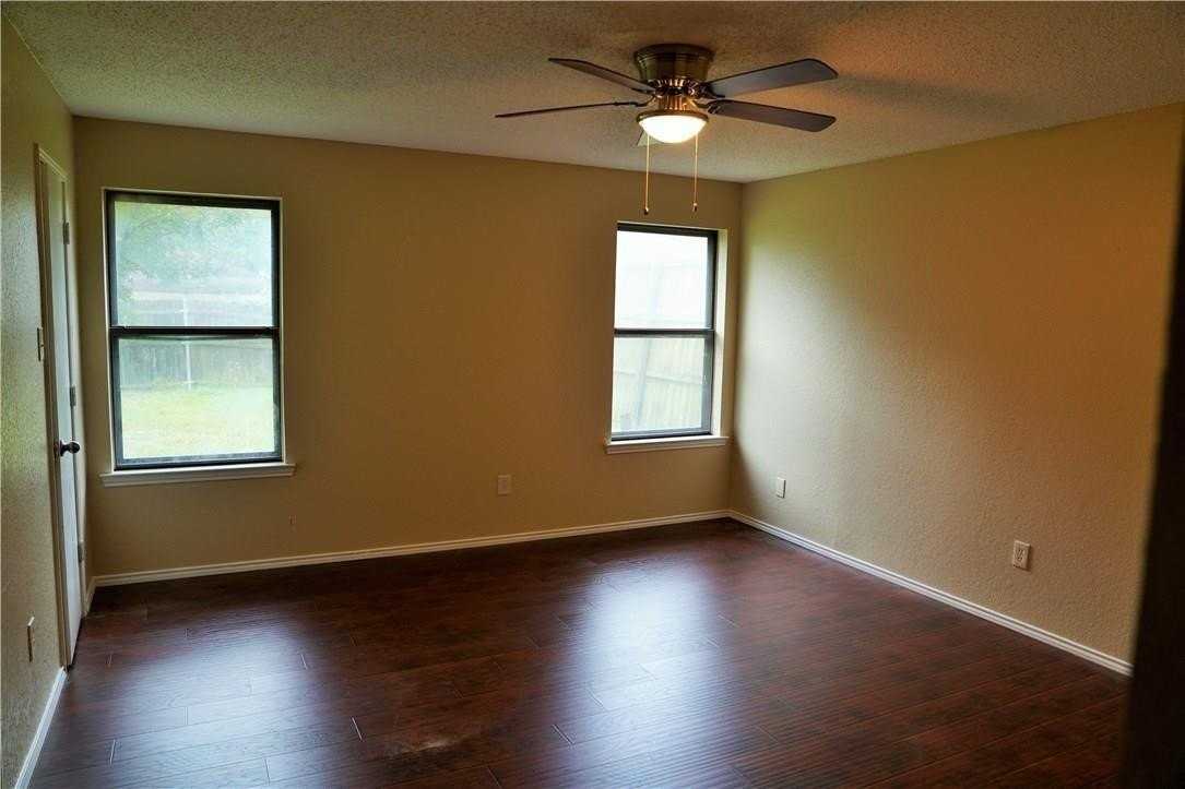 7624 Cedarhill Rd - Photo 7 of 9