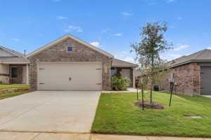 featured image of 2549 Guineas Ln
