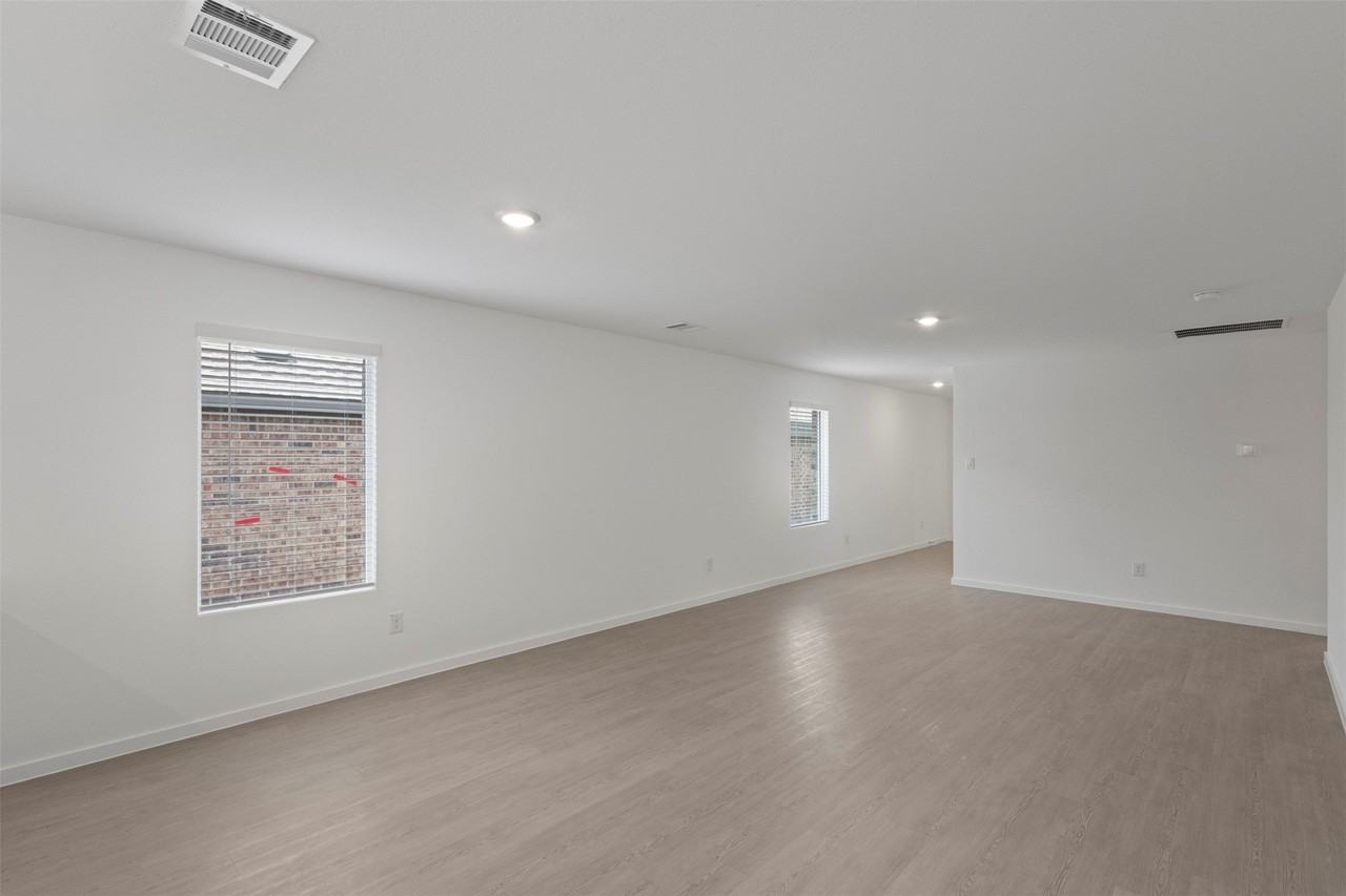 2549 Guineas Ln - Photo 7 of 18