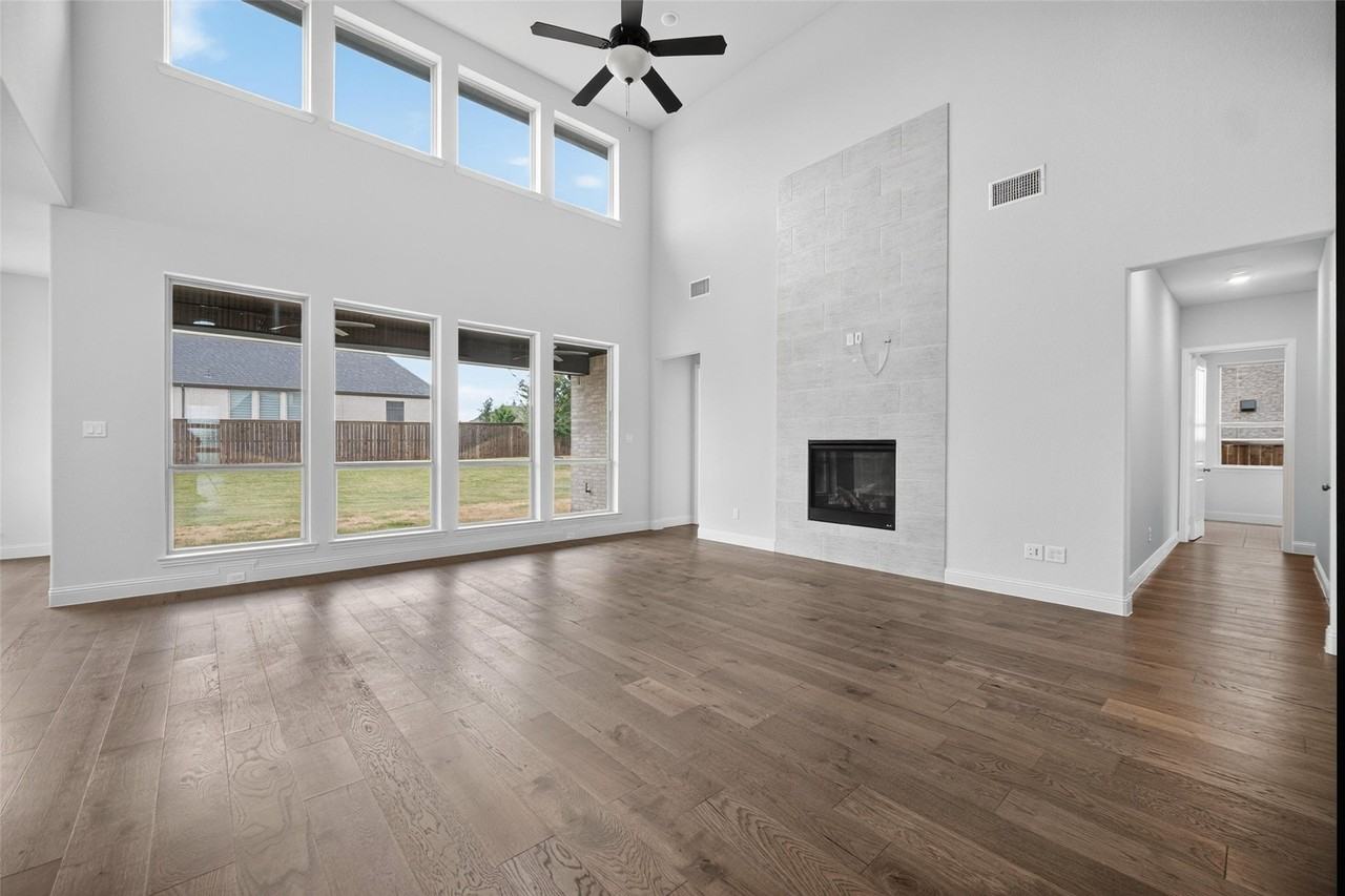 1316 Limestone Ridge Rd - Photo 4 of 40