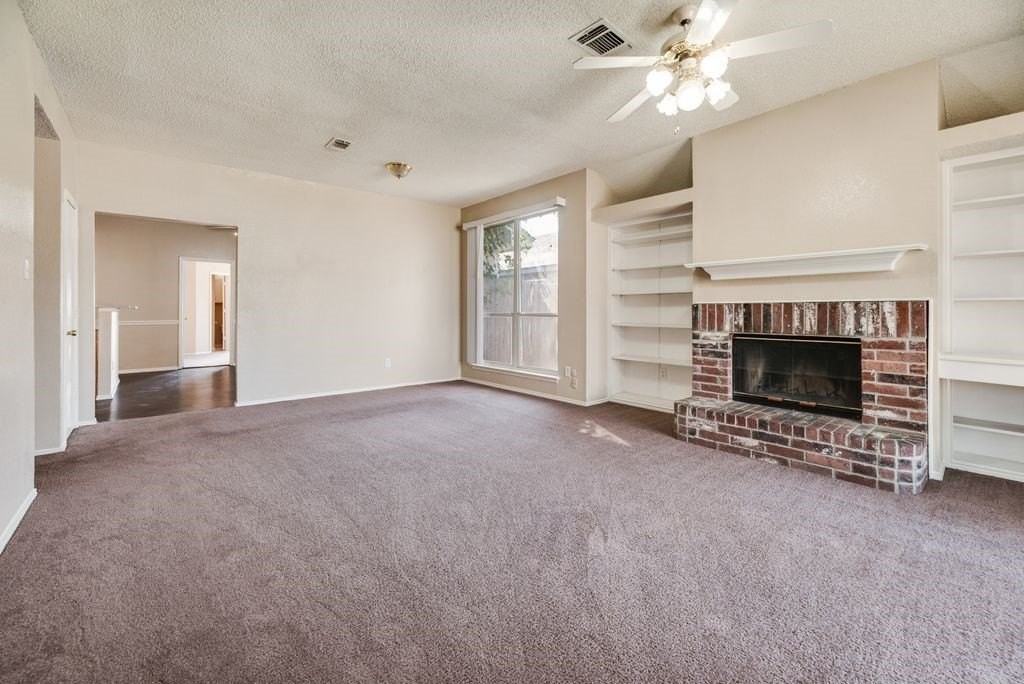 2729 Bent Brook Dr - Photo 2 of 16