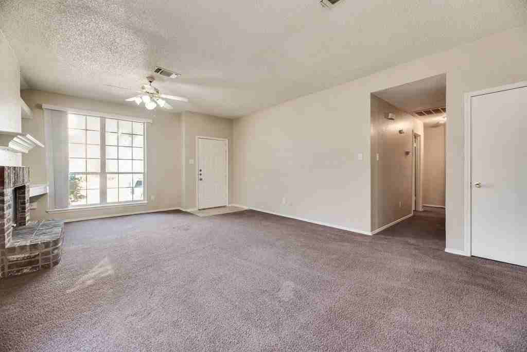 2729 Bent Brook Dr - Photo 3 of 16