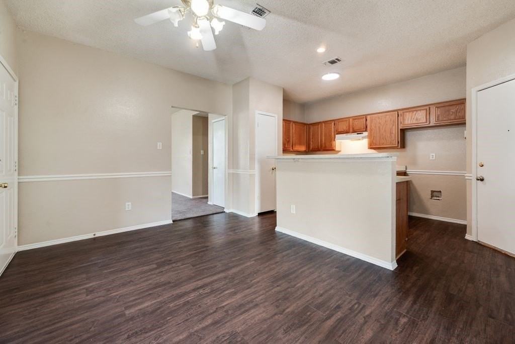 2729 Bent Brook Dr - Photo 7 of 16