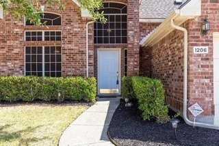1206 Mill Spring Dr - Photo 2 of 37