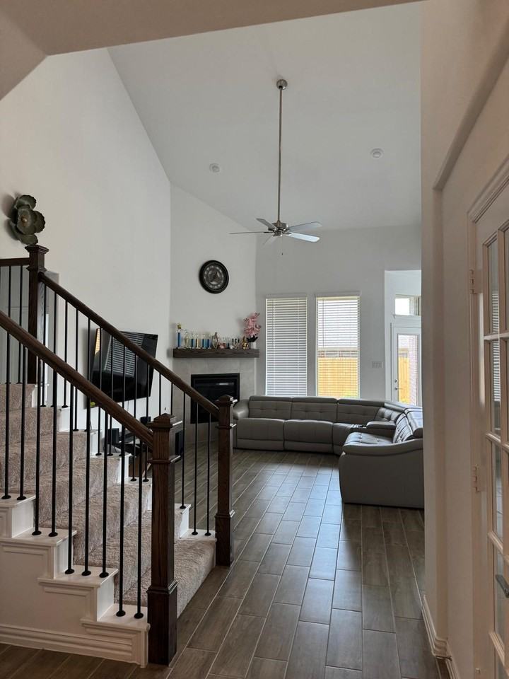 724 Morwenna Rd - Photo 5 of 24
