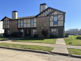 2802 Wimbledon Ct #D - Photo 1 of 1