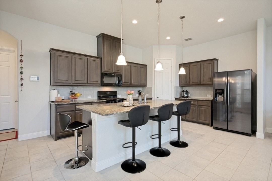 3812 Cliffstone Way - Photo 5 of 12