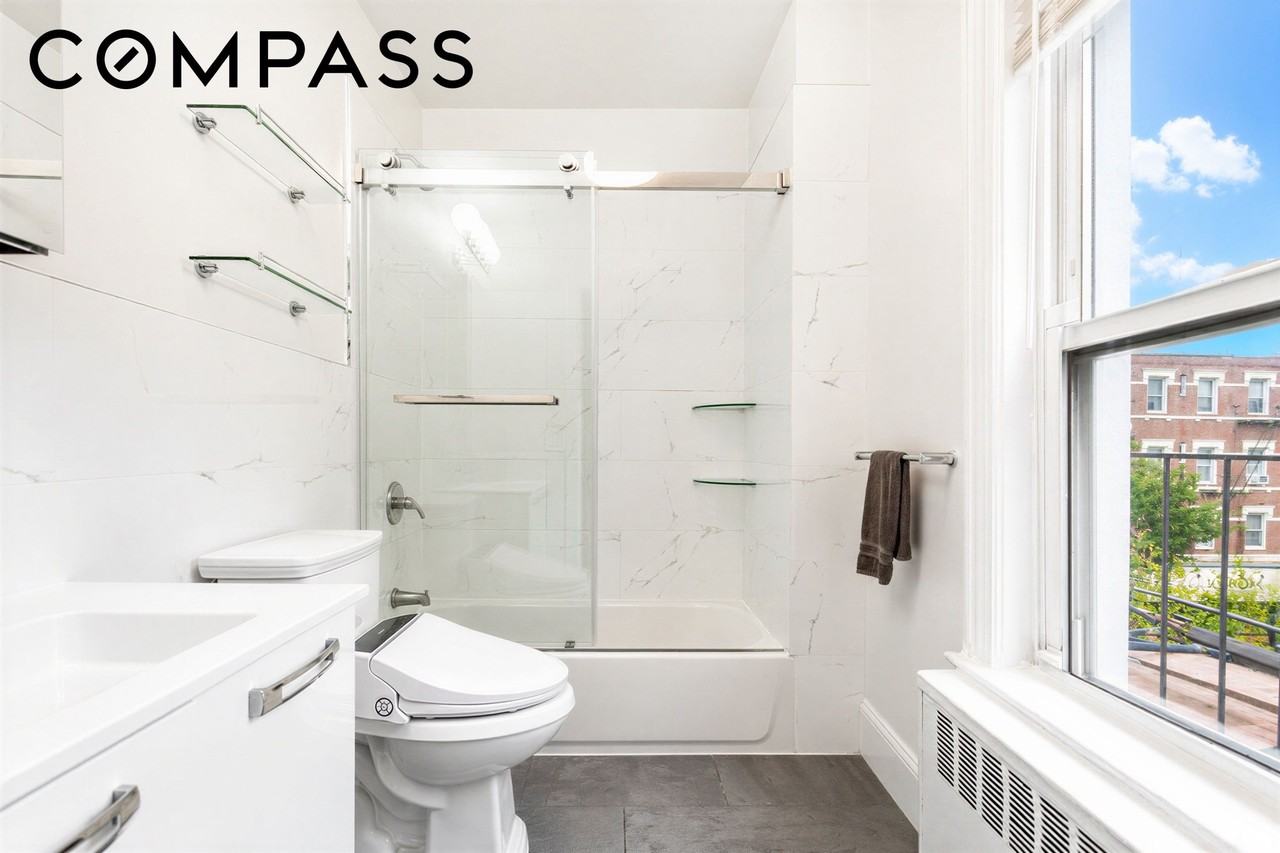 228 Court St #1 - Photo 6 of 19
