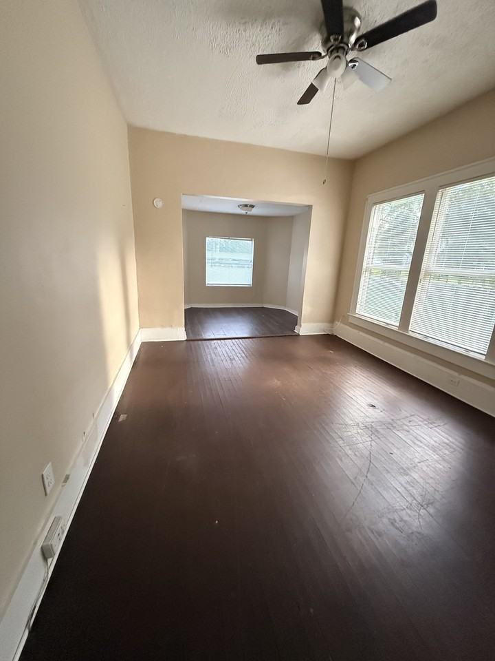 6605 Dixie St #1 - Photo 4 of 22