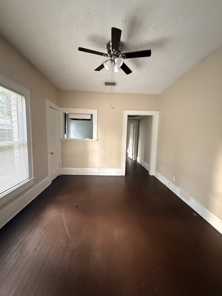 6605 Dixie St #1 - Photo 7 of 22
