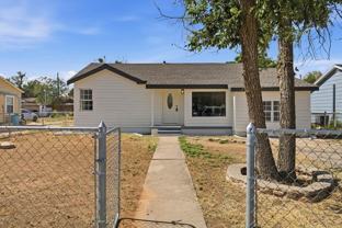 804 W 20th St - Photo 1 of 1