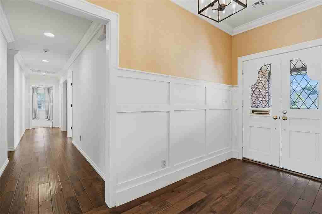 1305 Kenilworth Rd - Photo 6 of 46