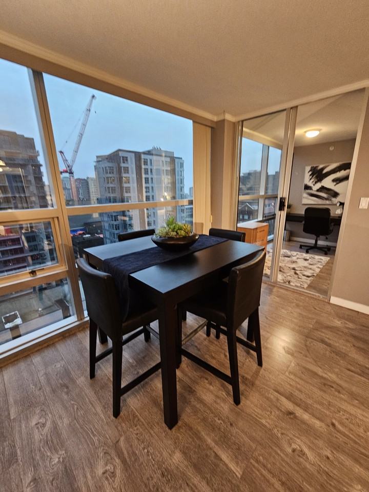 1050 Burrard Street #1502 - Photo 5 of 10