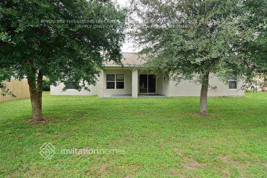 4273 Sw Mcclellen St - Photo 4 of 5