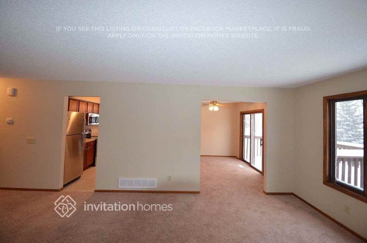 578 Witt Ct - Photo 2 of 8