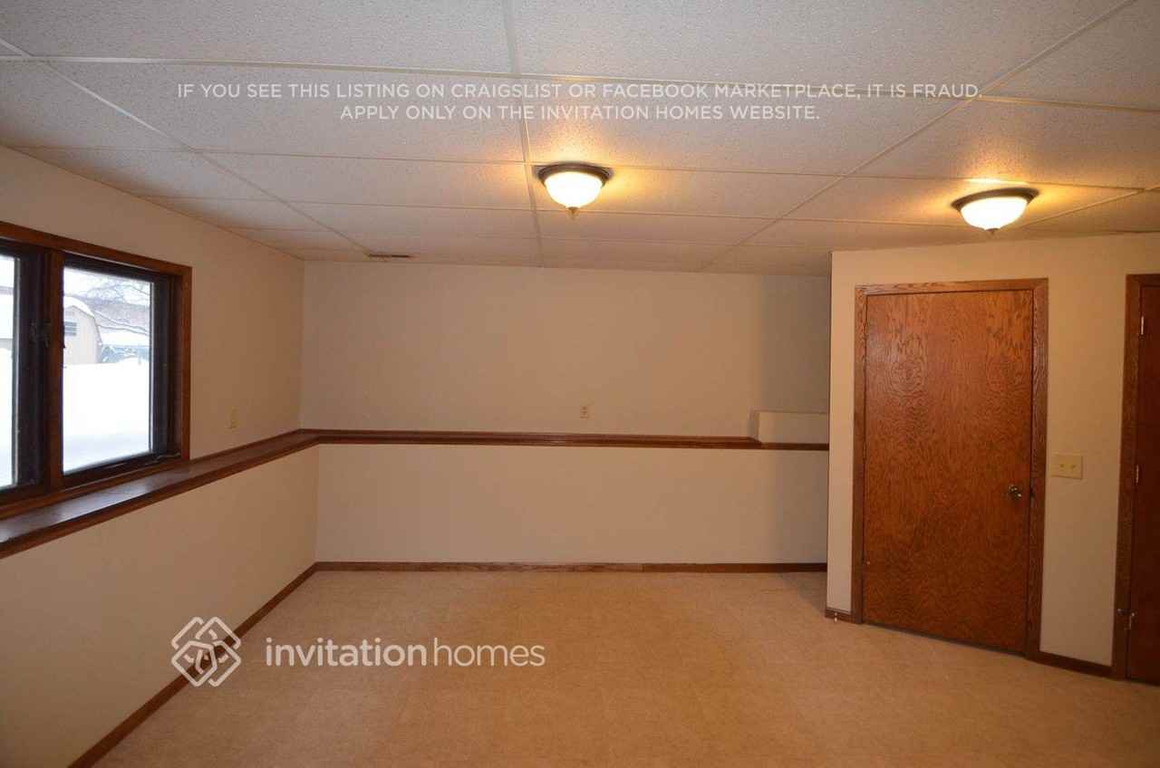 578 Witt Ct - Photo 5 of 8