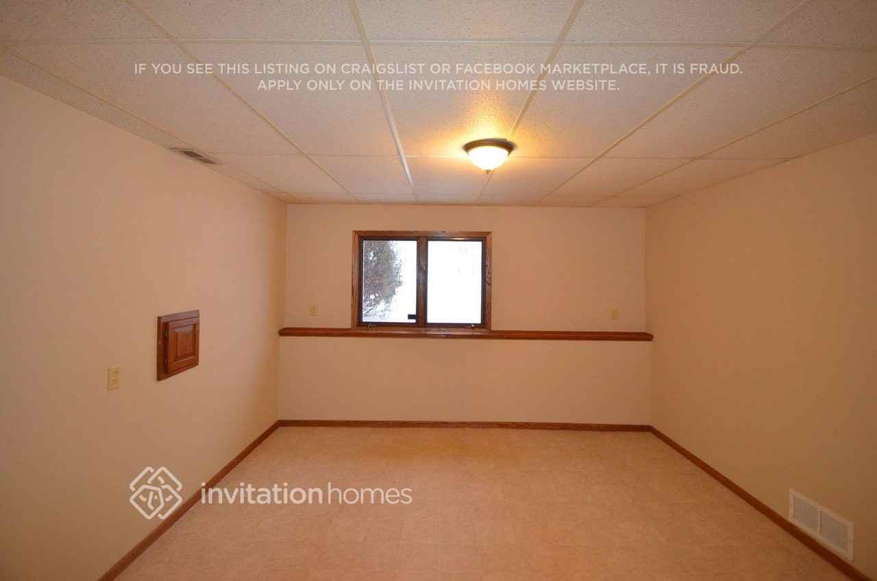 578 Witt Ct - Photo 6 of 8