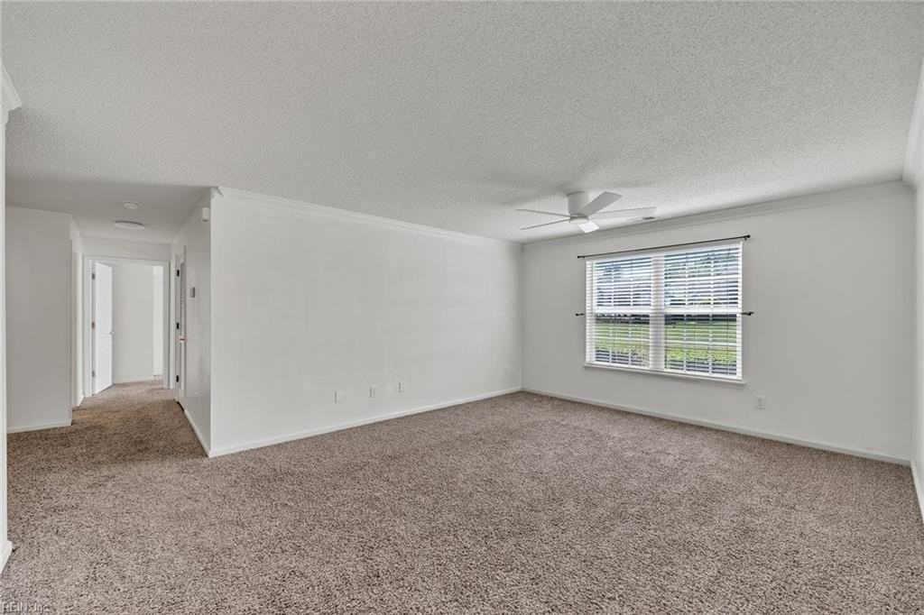 2403 Old Greenbrier Rd - Photo 4 of 23