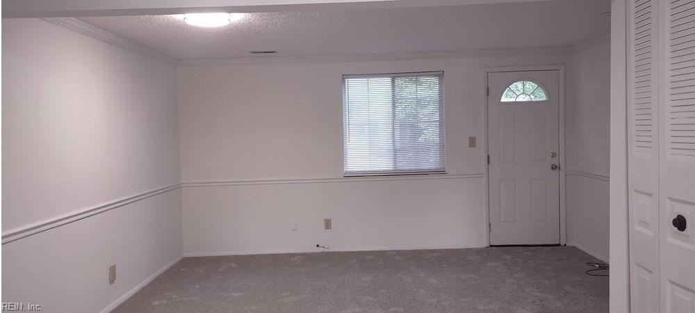 1411 Peabody Dr - Photo 2 of 14