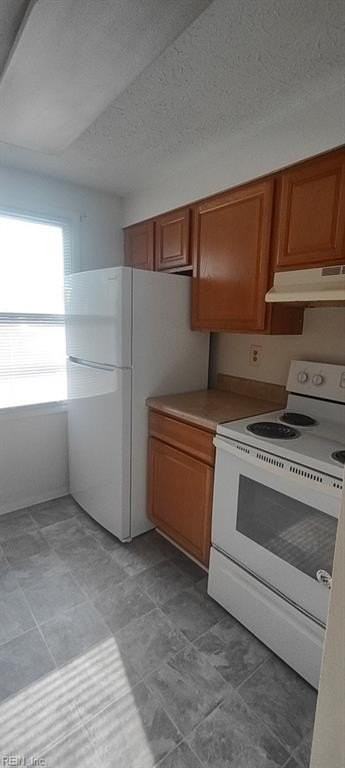 1411 Peabody Dr - Photo 5 of 14