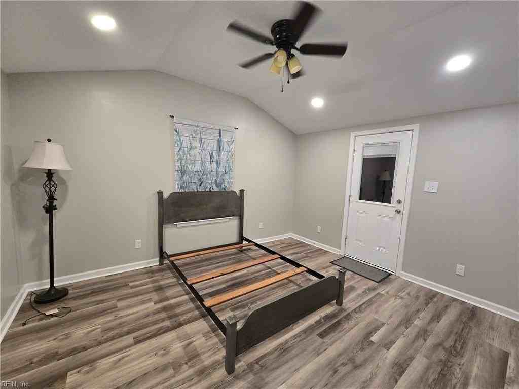 16916 Polish Town Rd - Photo 6 of 12