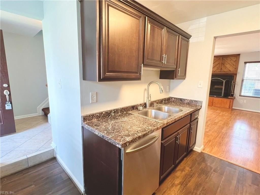 3905 Thalia Trace Ct - Photo 6 of 24