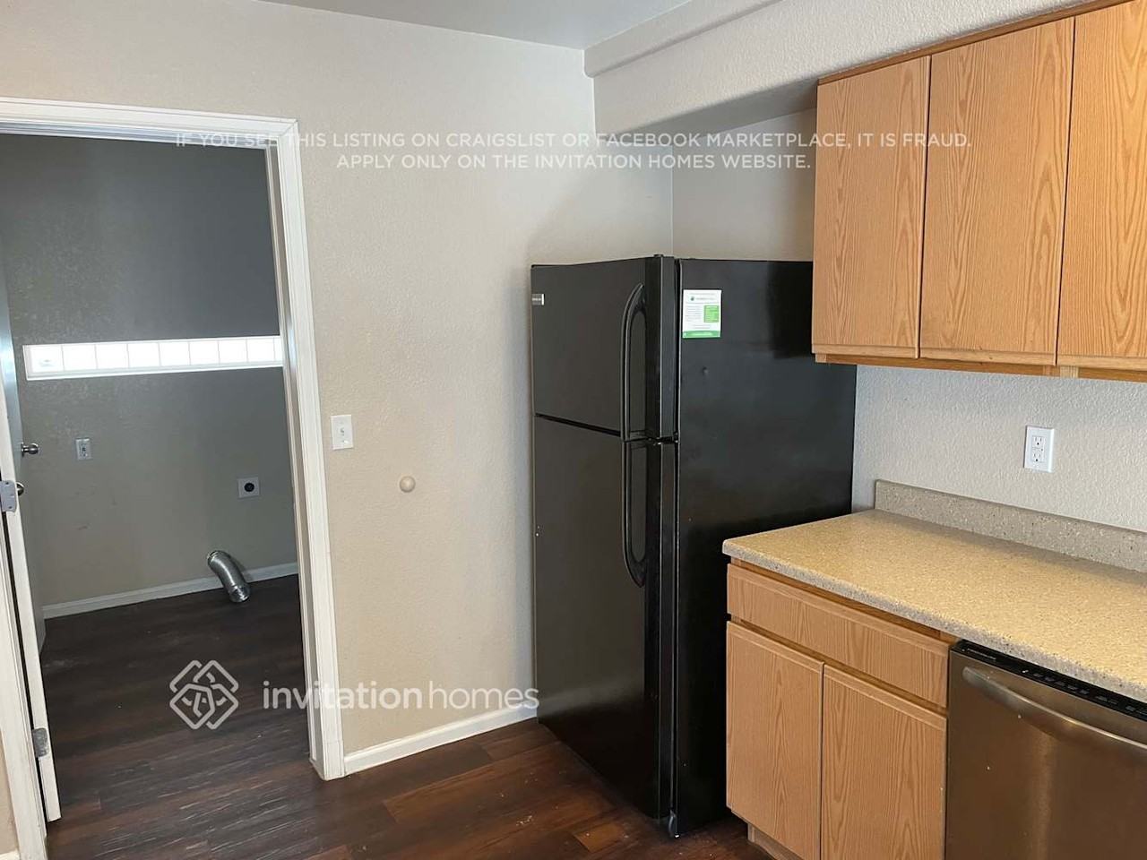 18868 E 52nd Ave - Photo 5 of 19