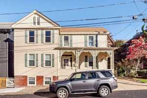 featured image of 36 Dearborn St