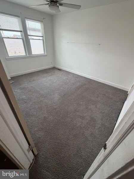 4003 Glenarm Ave - Photo 3 of 8