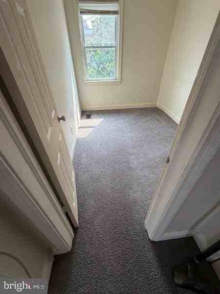 4003 Glenarm Ave - Photo 6 of 8